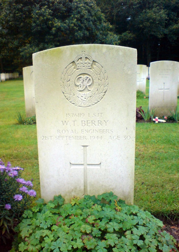 Grave of Lance-Sergeant W.T. Berry, Royal Engineers