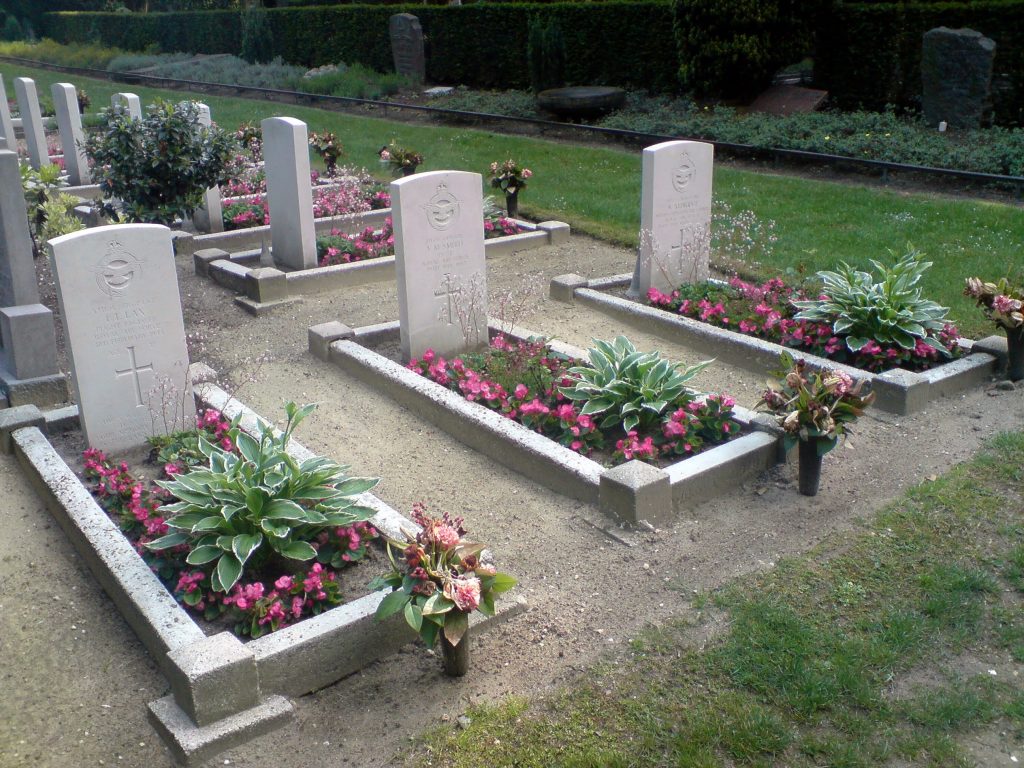 The 3 RAF airmen who died on 29 July 1942 and 15 June 1943